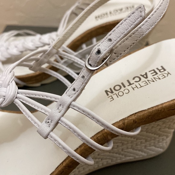 Wedge Heels - Picture 6 of 8